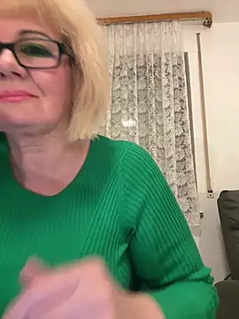 BoloshkaBlonda online show from December 15, 2025, 7:09 pm