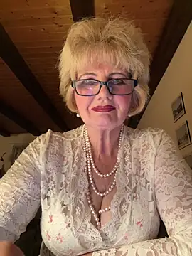 BoloshkaBlonda online show from April 3, 2026, 6:36 pm