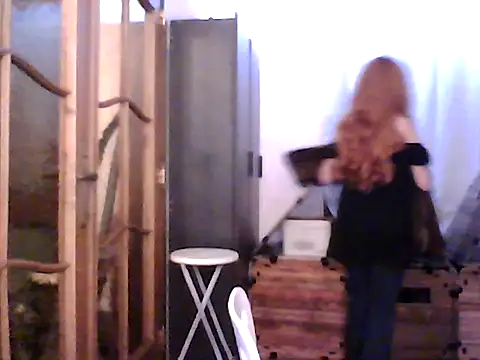 ShyGirlV online show from November 30, 2025, 1:17 am