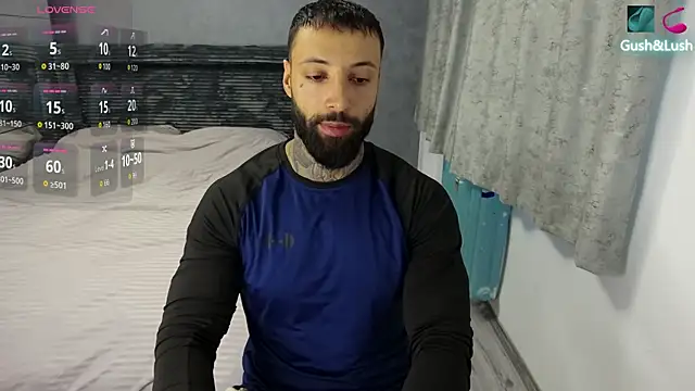 Snapshot of MasculineGuy99 chatting on October 3, 2025, 8:16 am MasculineGuy99 online show from October 3, 2025, 8:16 am