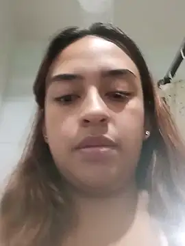 Snapshot of Cataleya_Kudo chatting on October 9, 2025, 7:47 pm Cataleya Kudo online show from October 9, 2025, 7:47 pm