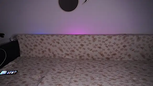 Dahliacruzz online show from December 3, 2025, 8:52 pm