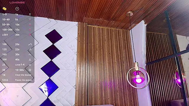 Matti sofia  online show from December 3, 2025, 7:02 pm