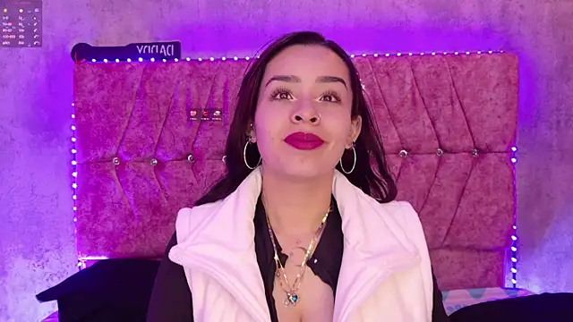 Mia lopez 1 online show from May 21, 2026, 8:55 am