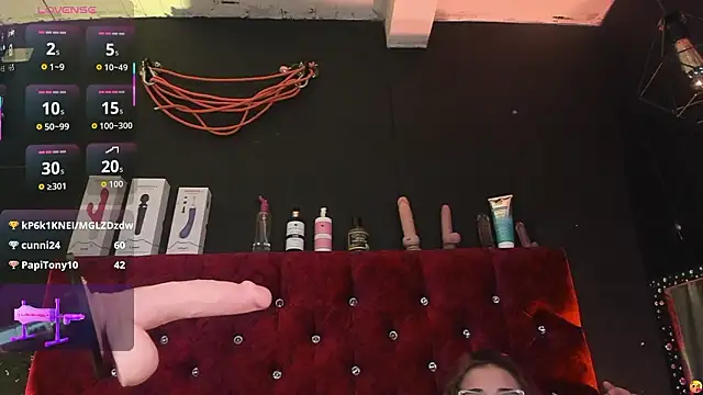 Snapshot of Cony_l chatting on March 8, 2026, 2:04 am Cony l online show from March 8, 2026, 2:04 am