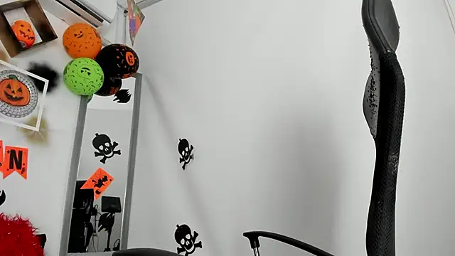 The boy dreams1 online show from October 27, 2025, 2:56 am