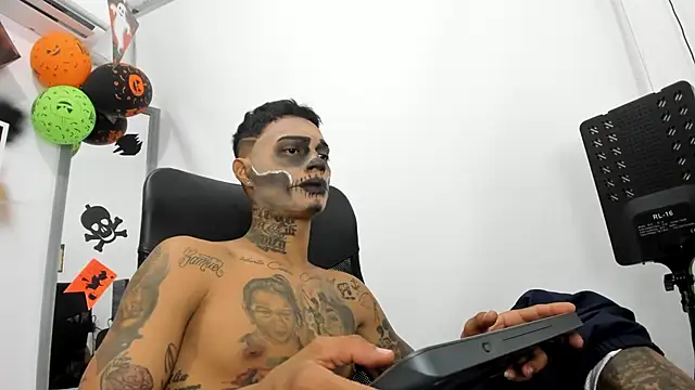 The boy dreams1 online show from October 28, 2025, 3:18 am