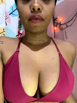 Snapshot of Itanydiorr chatting on October 7, 2025, 12:22 am Itanydiorr online show from October 7, 2025, 12:22 am