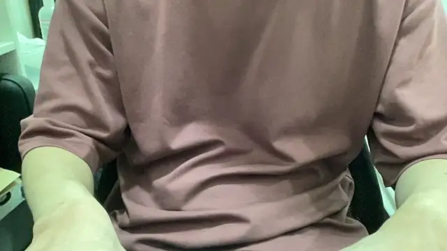 16hornydog online show from January 10, 2026, 3:29 pm