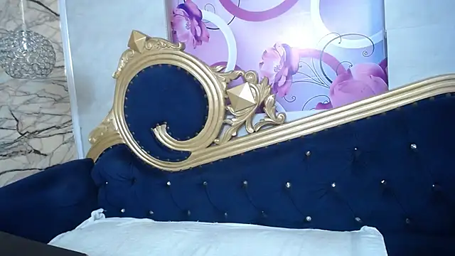 kimberly candy online show from October 17, 2025, 7:37 pm