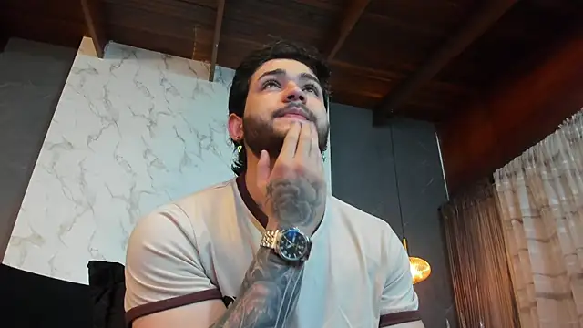 ElianKeiser online show from November 19, 2025, 12:27 pm