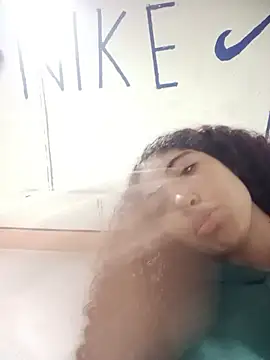 babyMonserraty online show from November 25, 2025, 1:39 am