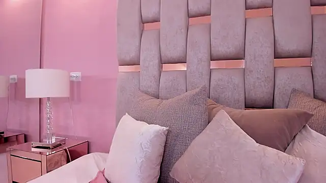 maddie greyy online show from October 16, 2025, 4:15 pm