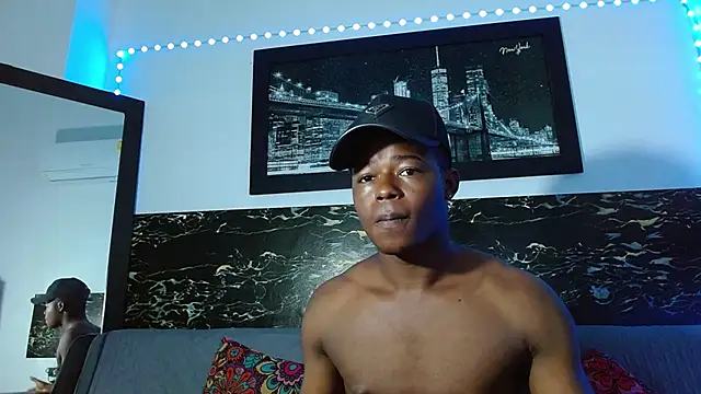 Snapshot of Dark_stallionX chatting on October 14, 2025, 3:34 pm Dark stallionX online show from October 14, 2025, 3:34 pm