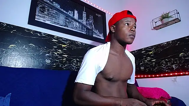 Snapshot of Dark_stallionX chatting on October 9, 2025, 3:34 pm Dark stallionX online show from October 9, 2025, 3:34 pm