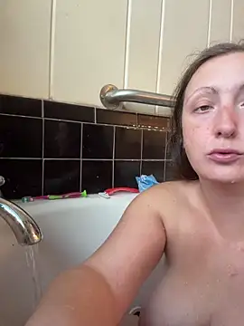 allnaturalmermaid online show from March 3, 2026, 10:06 pm