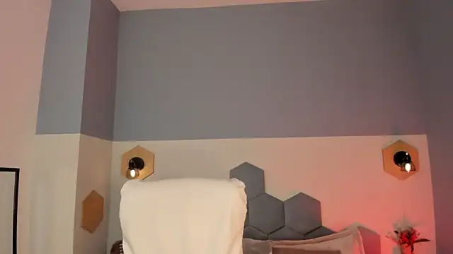 Snapshot of Vanelope_evanss chatting on January 18, 2026, 1:25 pm Vanelope evanss online show from January 18, 2026, 1:25 pm