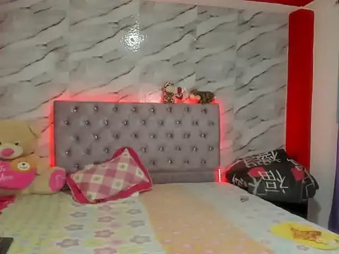 Stefany Andruw online show from October 16, 2025, 3:59 am