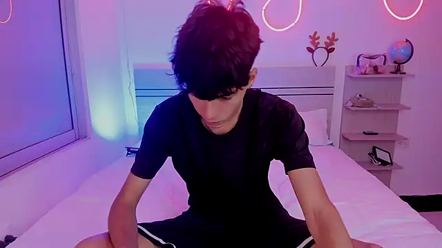 Snapshot of luccas_ferreira chatting on November 27, 2025, 7:36 pm luccas ferreira online show from November 27, 2025, 7:36 pm