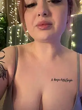 Snapshot of KellyMoors chatting on February 24, 2026, 2:23 am KellyMoors online show from February 24, 2026, 2:23 am