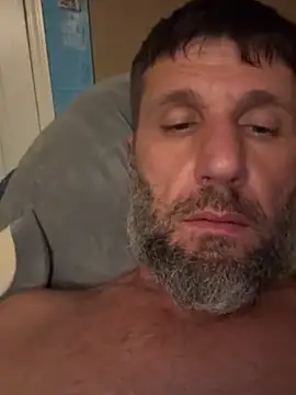 Snapshot of beastmaster504 chatting on March 8, 2026, 2:04 am beastmaster504 online show from March 8, 2026, 2:04 am