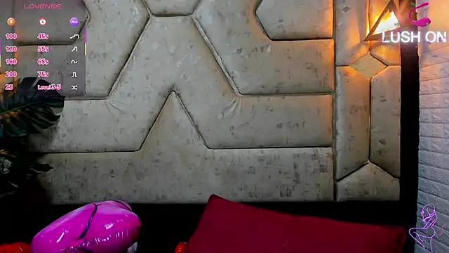 Snapshot of Julieta_Slav3 chatting on March 30, 2026, 9:16 pm Julieta Slav3 online show from March 30, 2026, 9:16 pm