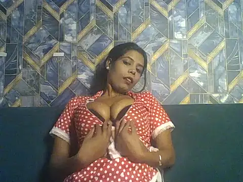 Snapshot of zoya_your chatting on February 17, 2026, 6:38 pm zoya your online show from February 17, 2026, 6:38 pm