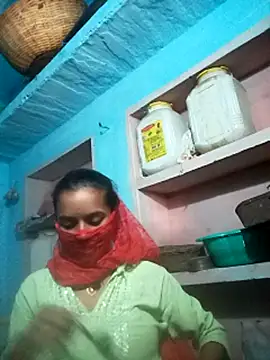 Snapshot of Cuty_kanchna chatting on October 7, 2025, 4:02 am Cuty kanchna online show from October 7, 2025, 4:02 am