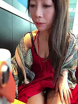 Snapshot of yourkeer chatting on March 10, 2026, 7:12 am yourkeer online show from March 10, 2026, 7:12 am