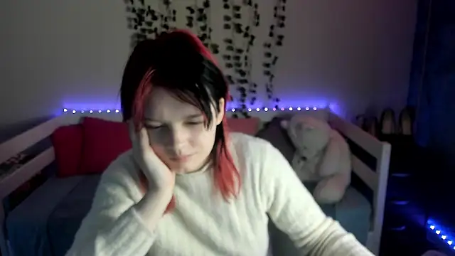 shy elina01 online show from November 22, 2025, 2:21 am