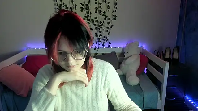 shy elina01 online show from November 23, 2025, 10:47 am