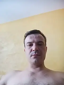 viktor1992-1-1 online show from August 1, 2026, 9:40 am