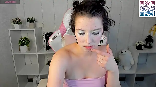 Sara Frayer online show from February 14, 2026, 1:06 am