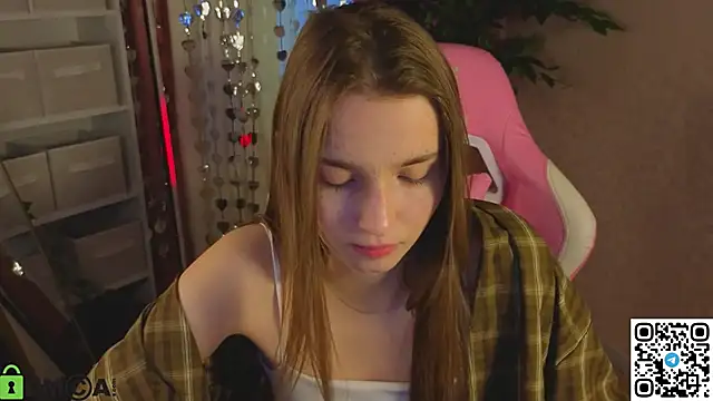 L1na Reeds online show from February 3, 2026, 2:53 am