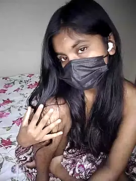 hottywife-03 online show from May 23, 2026, 8:08 pm
