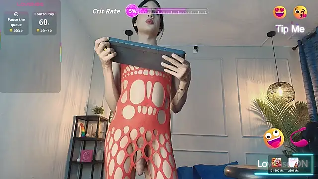 Nikki Vesper online show from May 9, 2026, 3:43 am