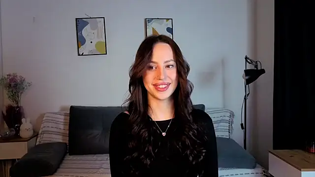 Snapshot of formoneyes chatting on November 26, 2025, 4:12 am formoneyes online show from November 26, 2025, 4:12 am