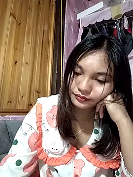 Mit-thi123 online show from November 4, 2025, 1:31 am