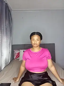 Sultrytits6 online show from February 18, 2026, 11:23 pm