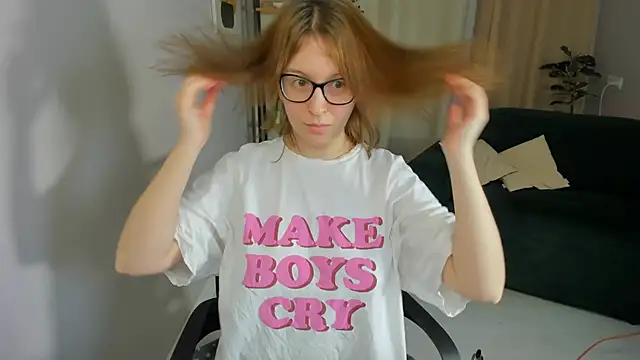 arizzzona online show from October 16, 2025, 5:49 am