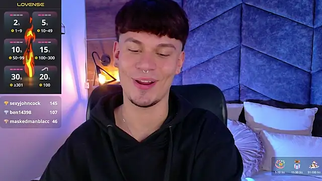 Snapshot of LiamThunder05_ chatting on October 29, 2025, 3:16 am LiamThunder05 online show from October 29, 2025, 3:16 am