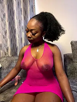 cocoluvx online show from January 11, 2026, 5:47 am