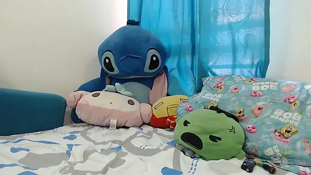 caramel doll   online show from April 8, 2026, 9:16 pm