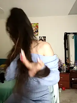 Snapshot of caramel_doll__ chatting on November 15, 2025, 11:31 pm caramel doll online show from November 15, 2025, 11:31 pm