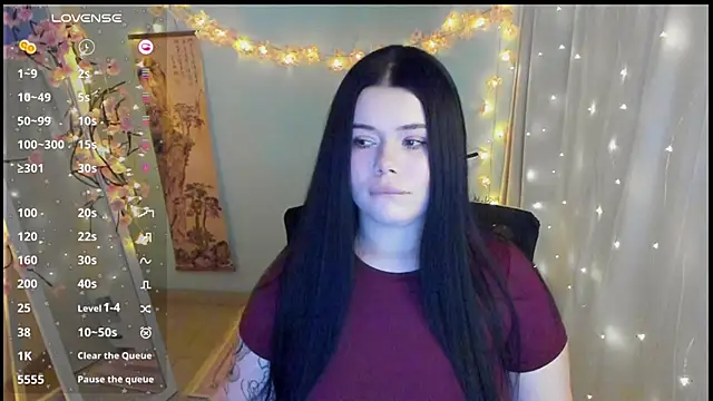 Snapshot of Mona_Esty chatting on March 12, 2026, 7:23 am Mona Esty online show from March 12, 2026, 7:23 am