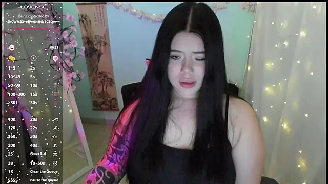 Snapshot of Mona_Esty chatting on April 13, 2026, 5:55 am Mona Esty online show from April 13, 2026, 5:55 am