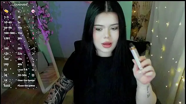 Snapshot of Mona_Esty chatting on April 25, 2026, 6:16 am Mona Esty online show from April 25, 2026, 6:16 am
