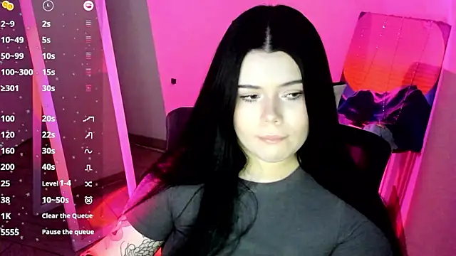 Snapshot of Mona_Esty chatting on March 3, 2026, 1:29 pm Mona Esty online show from March 3, 2026, 1:29 pm