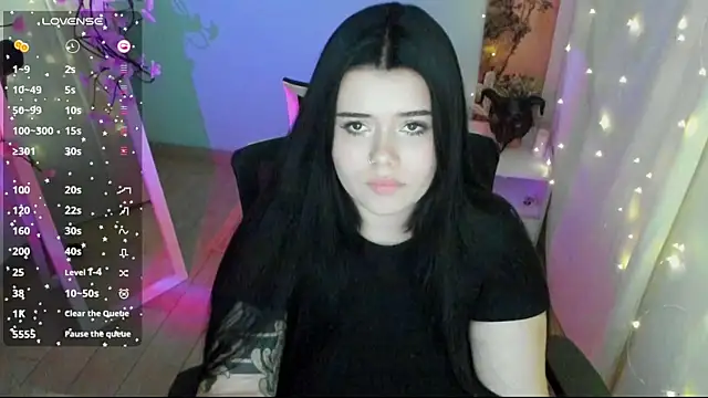 Snapshot of Mona_Esty chatting on July 10, 2026, 6:30 pm Mona Esty online show from July 10, 2026, 6:30 pm