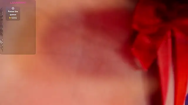 Snapshot of mara_swan_ chatting on November 7, 2025, 7:07 pm mara swan online show from November 7, 2025, 7:07 pm